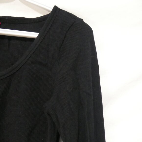 LA SENZA | medium | Black Waffle Knit Long Sleeve Shirt | Partial Snap Button - Picture 5 of 16